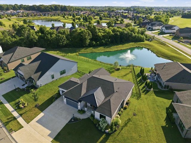 9338 Rochelle Lane, Clearcreek Twp, OH 45458