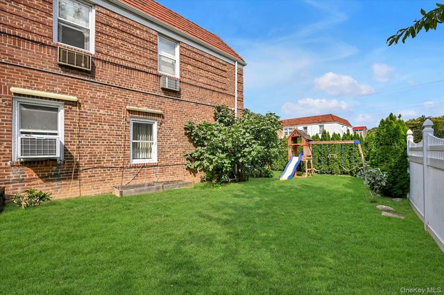 76-54 169 Street, Fresh Meadows, NY 11366