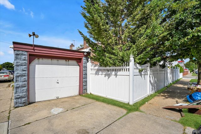 76-54 169 Street, Fresh Meadows, NY 11366