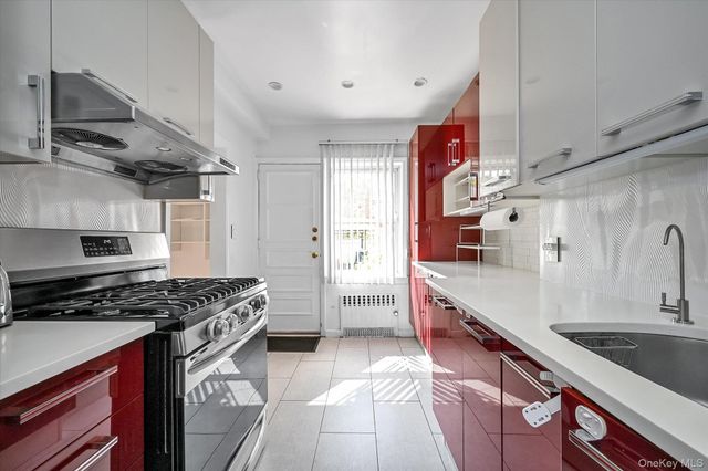 76-54 169 Street, Fresh Meadows, NY 11366