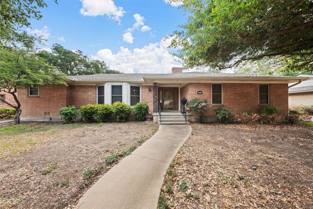 5220 Lake Charles Drive, Waco, TX 76710