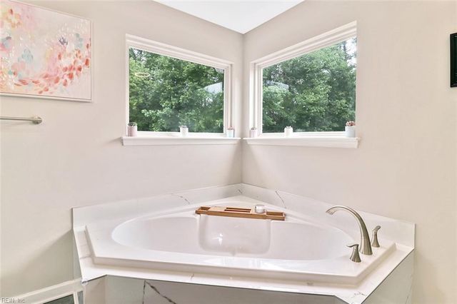 2027 River Pearl WAY, Chesapeake, VA 23321