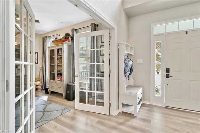 2027 River Pearl WAY, Chesapeake, VA 23321