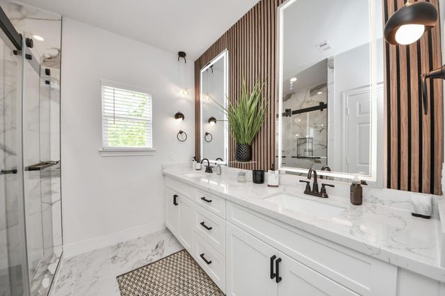 5955 Southseas Street A, Houston, TX 77033