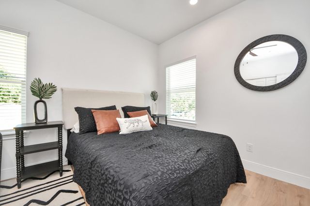 5955 Southseas Street A, Houston, TX 77033