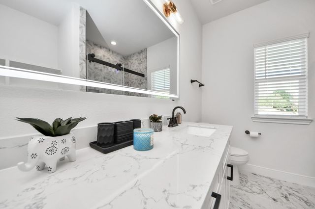 5955 Southseas Street A, Houston, TX 77033