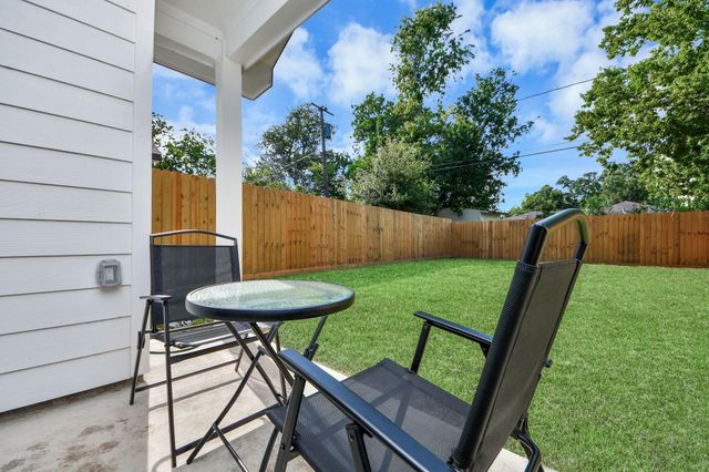 5955 Southseas Street A, Houston, TX 77033