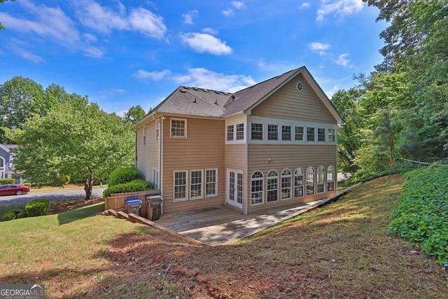 1312 Yorktown Circle, Lawrenceville, GA 30043