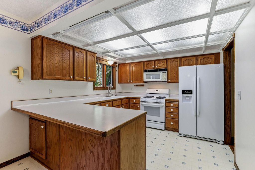 10448 106th Place N, Maple Grove, MN 55369 — photo 5
