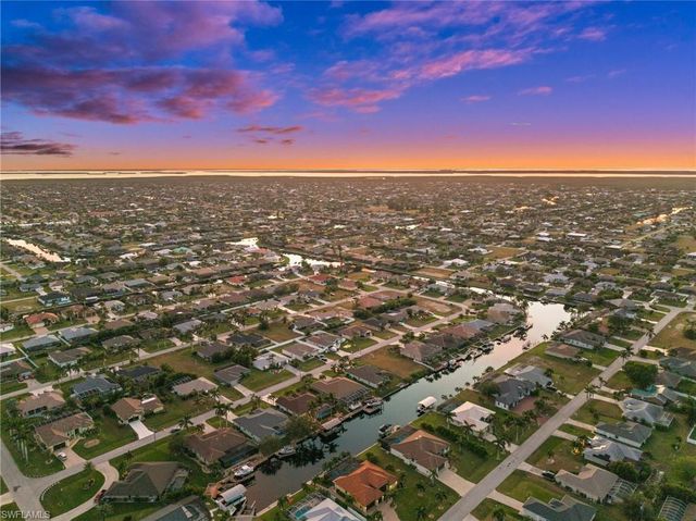 1629 SW 43rd TER, Cape Coral, FL 33914