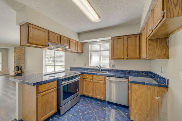 6821 Sierra Drive, North Richland Hills, TX 76180