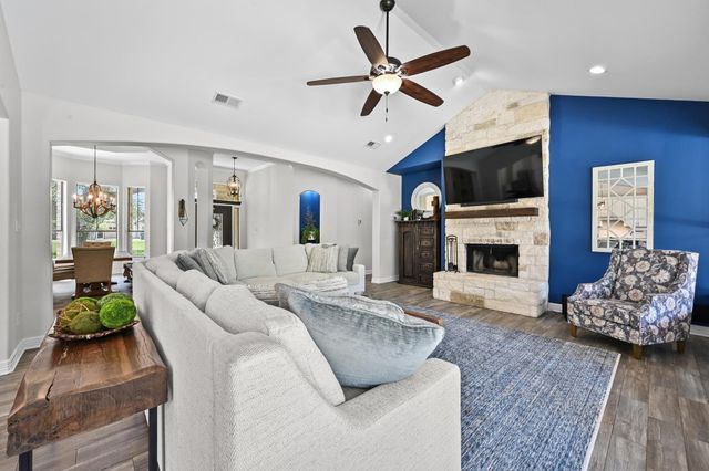 210 Clark CV, Buda, TX 78610