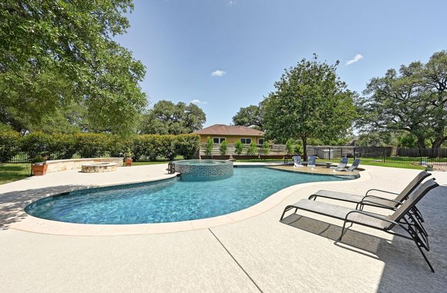 210 Clark CV, Buda, TX 78610