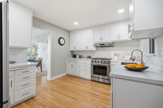 474 Merritt Ave 7, Oakland, CA 94610