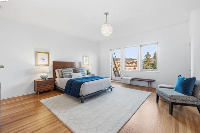 474 Merritt Ave 7, Oakland, CA 94610