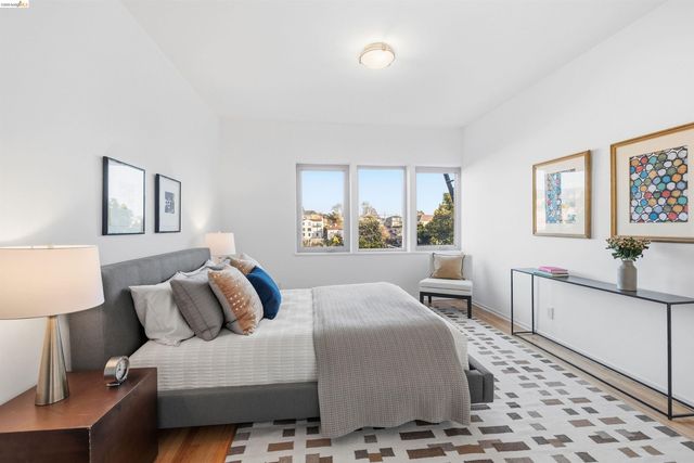 474 Merritt Ave 7, Oakland, CA 94610