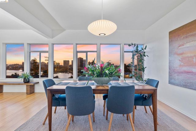 474 Merritt Ave 7, Oakland, CA 94610