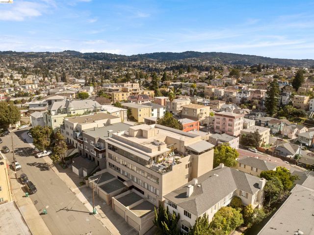 474 Merritt Ave 7, Oakland, CA 94610