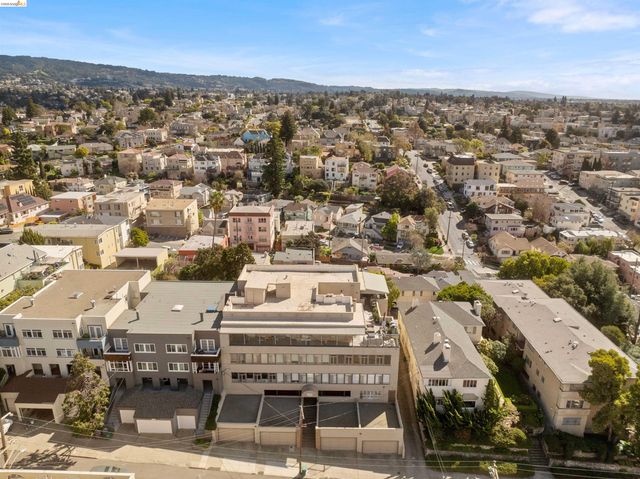 474 Merritt Ave 7, Oakland, CA 94610