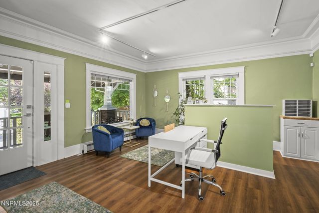 1055 Riverside Drive, Reno, NV 89503