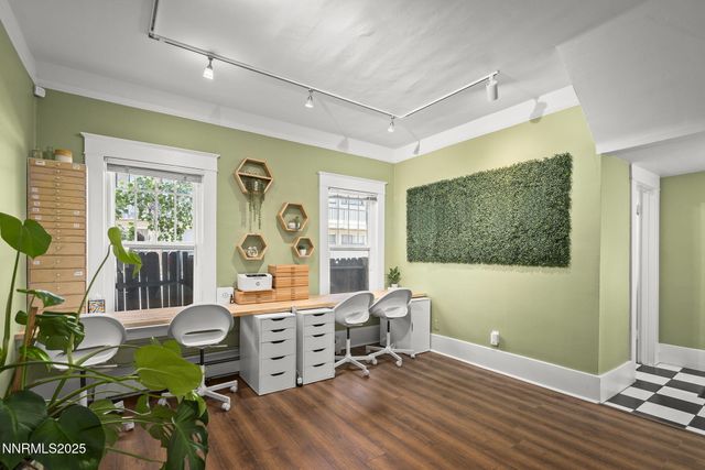 1055 Riverside Drive, Reno, NV 89503