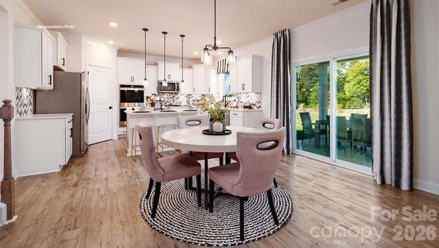 107 Rhuidean Court, Troutman, NC 28166