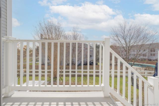 8 Cragmere Drive 8, Nanuet, NY 10954