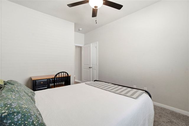 1318 Kingsgate Drive, Bryan, TX 77807