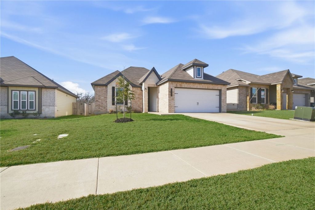 1318 Kingsgate Drive, Bryan, TX 77807 — photo 3