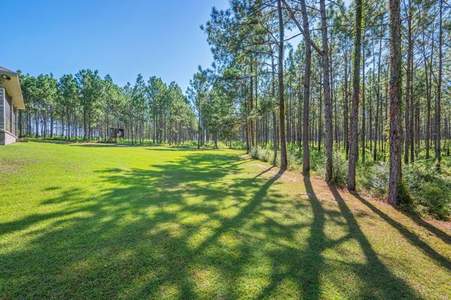 3714 Earl Campbell Road, Laurel Hill, FL 32567