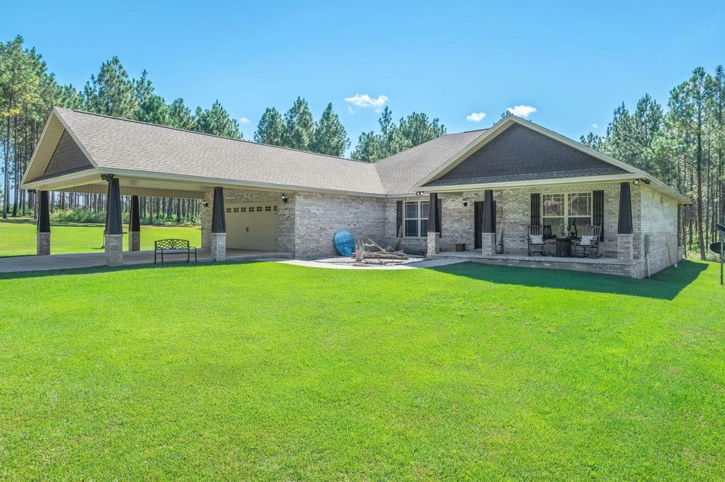 3714 Earl Campbell Road, Laurel Hill, FL 32567