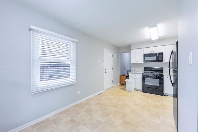 16753 Hilltop Avenue, Orland Hills, IL 60487