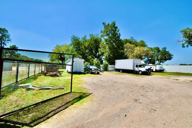 4703 Treaschwig Road, Spring, TX 77373