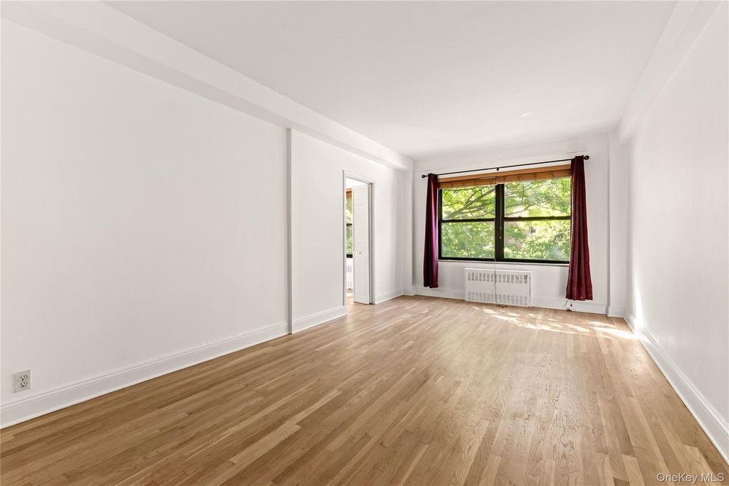 99-40 63 Road 1E, Rego Park, NY 11374 — photo 2
