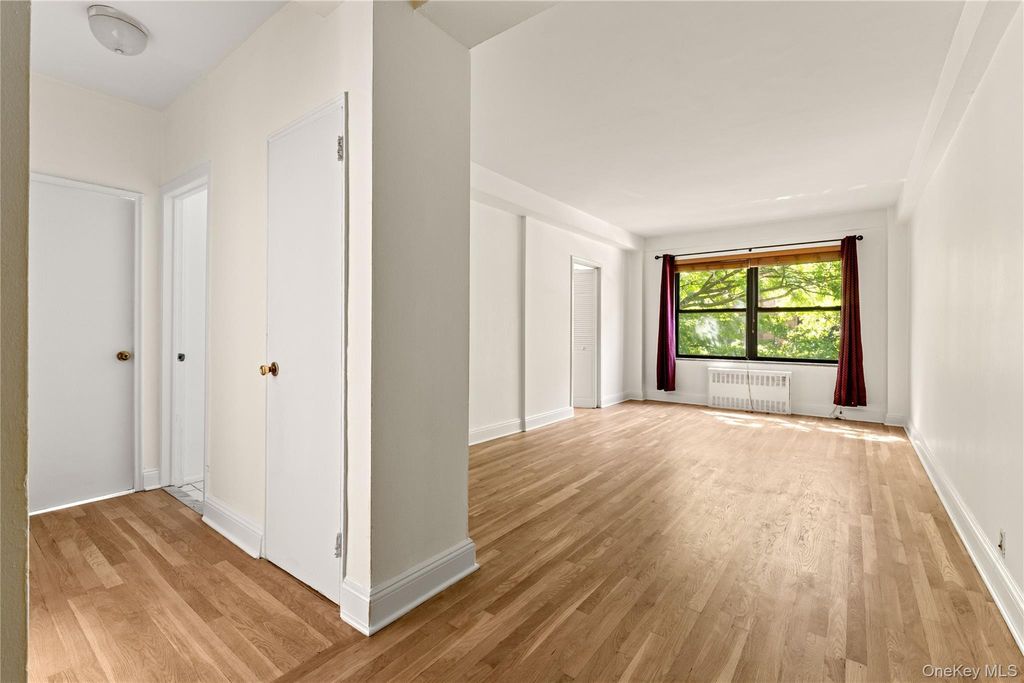 99-40 63 Road 1E, Rego Park, NY 11374 — photo 4