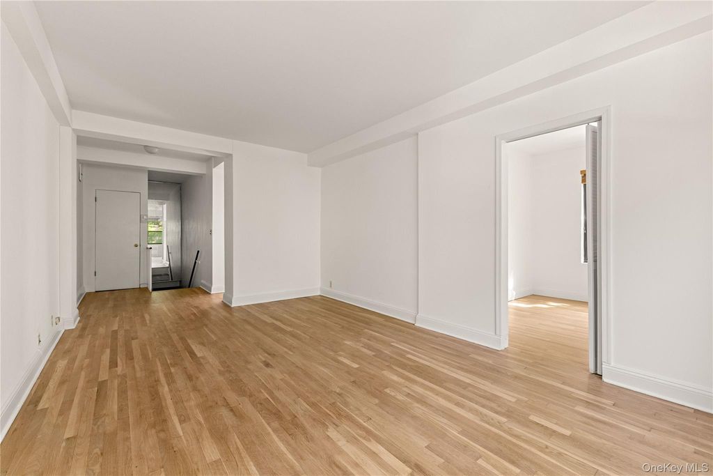 99-40 63 Road 1E, Rego Park, NY 11374 — photo 5
