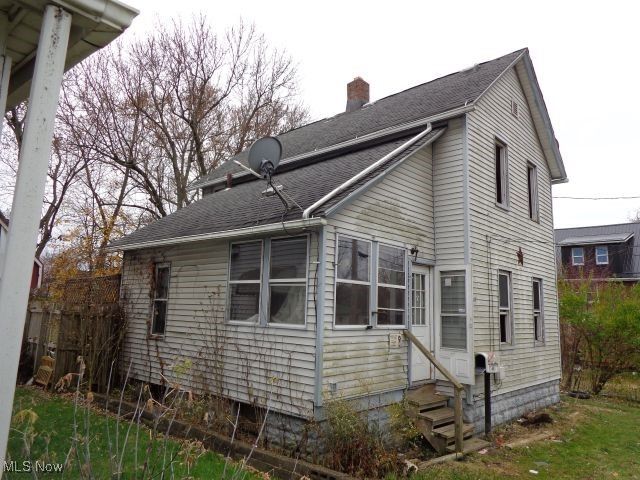 590 Flora Avenue, Akron, OH 44314