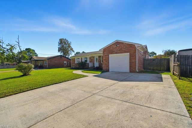 3929 Galleon DR, Chesapeake, VA 23321