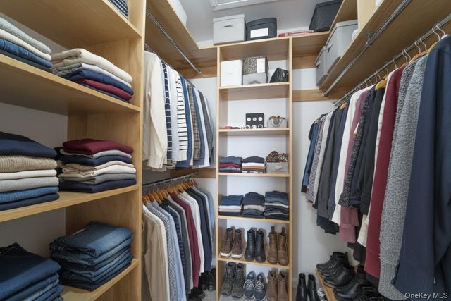 556 E Harrison Street, Long Beach, NY 11561