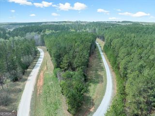 4 Hornets Bridge Drive, Elberton, GA 30635