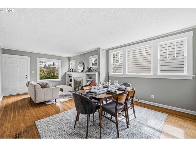 2801 Ne 35TH Pl, Portland, OR 97212