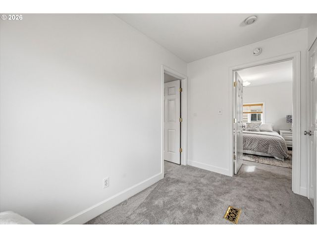 2801 Ne 35TH Pl, Portland, OR 97212