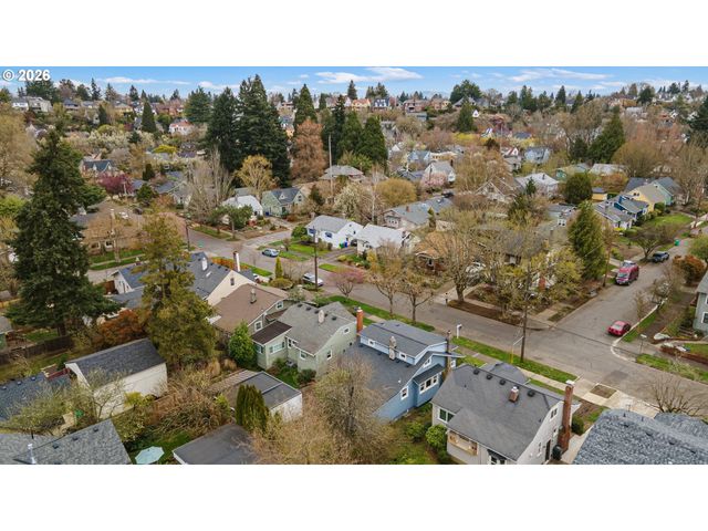 2801 Ne 35TH Pl, Portland, OR 97212
