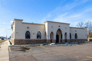 22700 Ford Road, Dearborn Heights, MI 48127