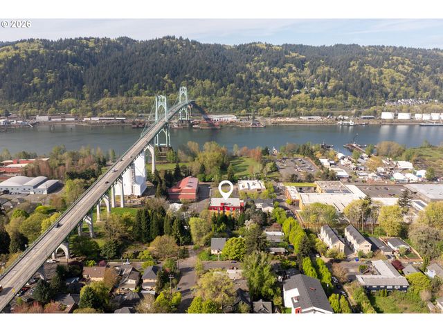 8712 N DECATUR St 106, Portland, OR 97203