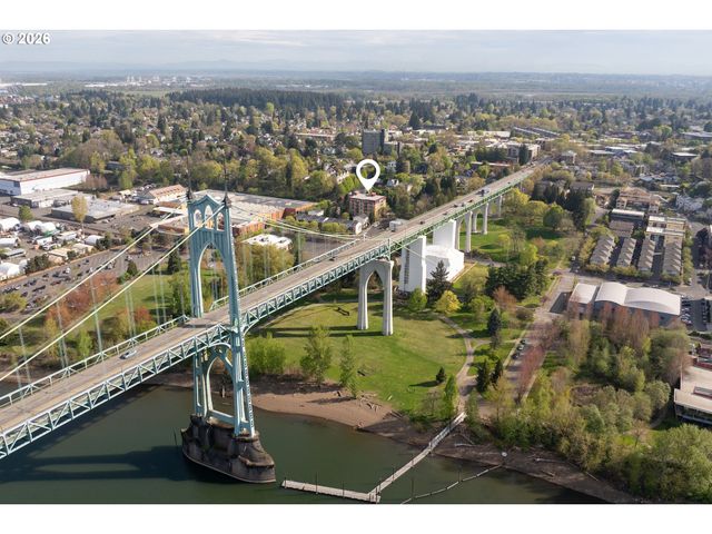 8712 N DECATUR St 106, Portland, OR 97203