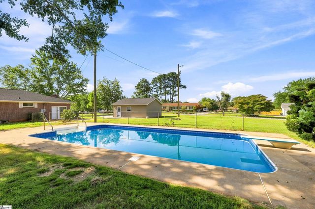 205 Timms Road, Piedmont, SC 29673