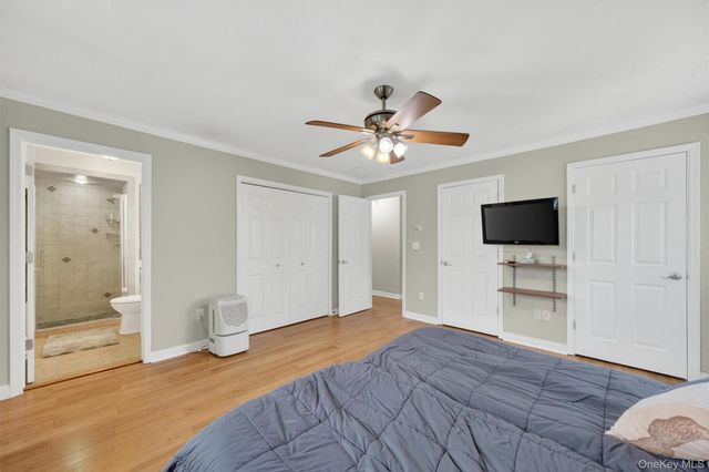 14 Creamery Drive, New Windsor, NY 12553