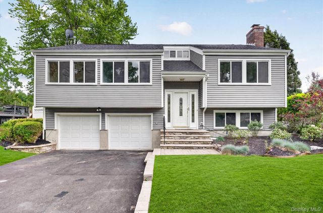14 Creamery Drive, New Windsor, NY 12553