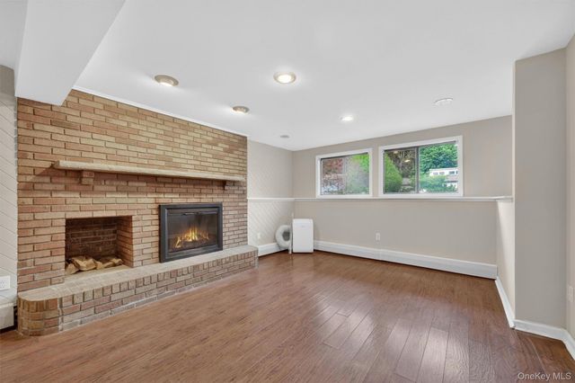 14 Creamery Drive, New Windsor, NY 12553